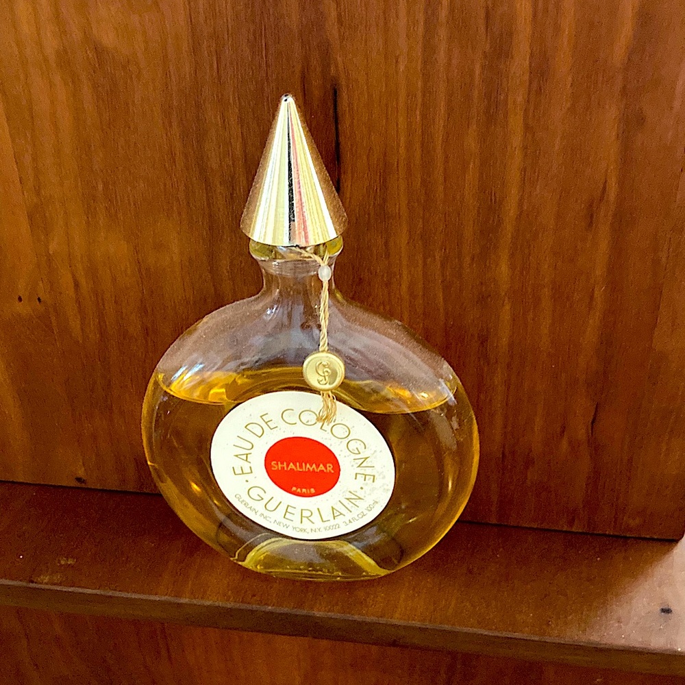 Guerlain Shalimar Eau de Cologne with Gold Cone Cap vintage collectable